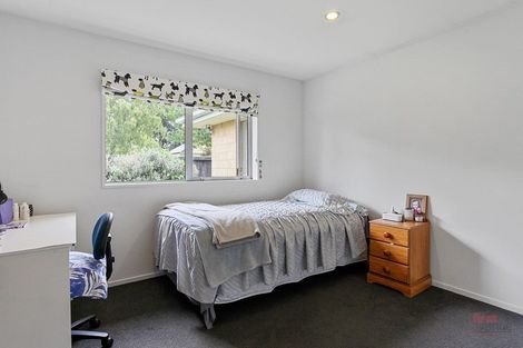 Photo of property in 22 Bernice Crescent, Yaldhurst, Christchurch, 8042