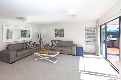 Photo of property in 16 Bayliss Close, Northwood, Christchurch, 8051