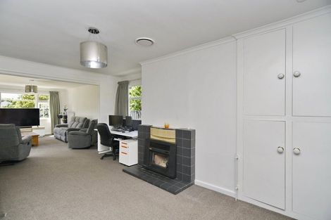 Photo of property in 7 Grimseys Road, Redwood, Christchurch, 8051