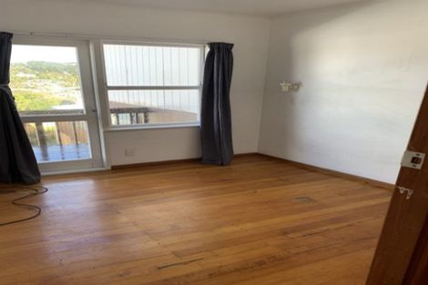 Photo of property in 522 Beach Road, Murrays Bay, Auckland, 0630