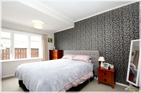 Photo of property in 176 Bartholomew Road, Levin, 5510