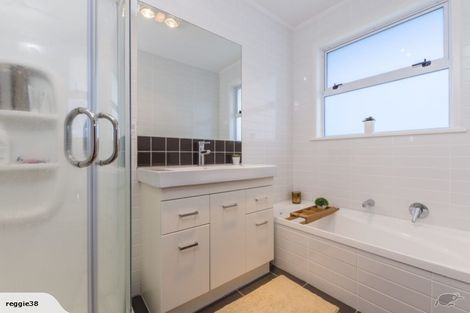 Photo of property in 16 Ridge Street, Otumoetai, Tauranga, 3110