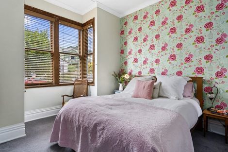 Photo of property in 8 Royal Street, Berhampore, Wellington, 6023