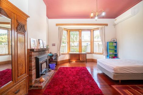 Photo of property in 16 Lombard Street, Palmerston North, 4410