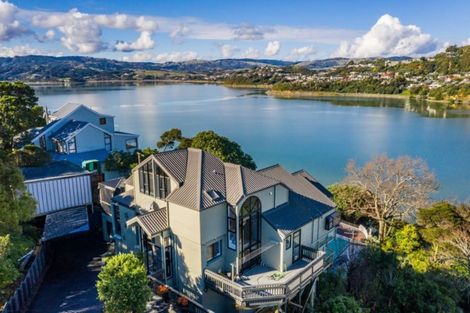 Photo of property in 28a Seaview Road, Paremata, Porirua, 5024