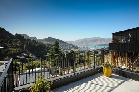 Photo of property in 25c Walkers Road, Lyttelton, 8082
