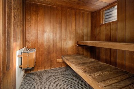 Photo of property in 301 Fergusson Drive, Heretaunga, Upper Hutt, 5018