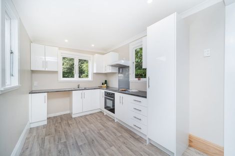 Photo of property in 9 Weston Avenue, Roslyn, Palmerston North, 4414