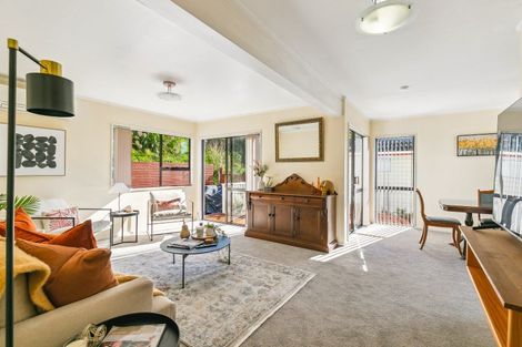 Photo of property in 107 Main Road, Tawa, Wellington, 5028