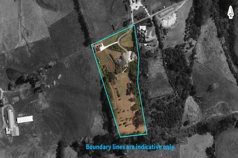 Photo of property in 94c Pomona Road, Kumeu, 0891