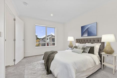 Photo of property in 8 George Mcwhirter Avenue, Massey, Auckland, 0614