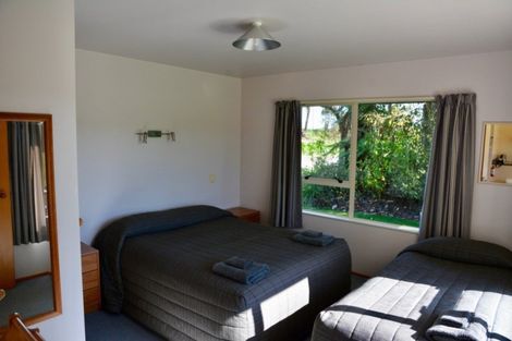 Photo of property in 31 Bridge Street, Karamea, 7893