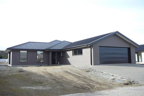 Photo of property in 15 Willoughby Place, Clyde, 9330