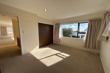 Photo of property in 1/49 Galaxy Drive, Mairangi Bay, Auckland, 0630