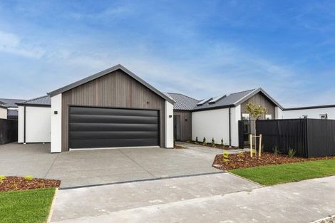 Photo of property in 2 Perehia Mews, Marshland, Christchurch, 8083