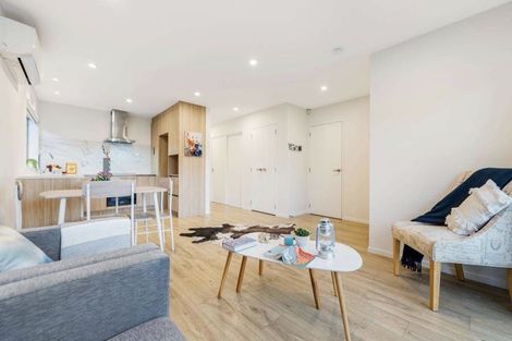 Photo of property in 61c Settlement Road, Papakura, 2110