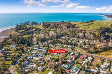 Photo of property in 11 Orere Point Road, Orere Point, Papakura, 2585