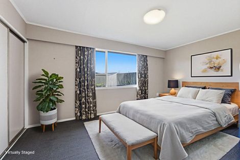 Photo of property in 21 Truby King Street, Merrilands, New Plymouth, 4312