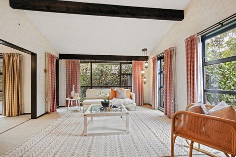 Photo of property in 18 Hawkswood Place, Avonhead, Christchurch, 8042