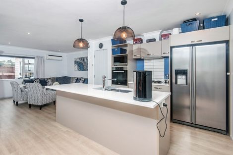 Photo of property in 11 Gennaker Lane, Whitby, Porirua, 5024