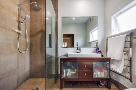 Photo of property in 31 Milverton Avenue, Hokowhitu, Palmerston North, 4410