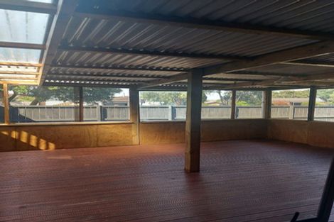 Photo of property in 7 Kaanapali Place, Wattle Downs, Auckland, 2103