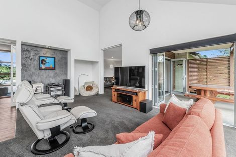 Photo of property in 39 Thorndon Close, Kirwee, Darfield, 7571