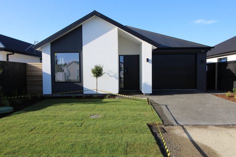 Photo of property in 12 Hiller Green Street, Halswell, Christchurch, 8025