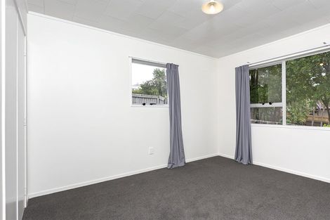 Photo of property in 90 Sunnyside Road, Sunnyvale, Auckland, 0612