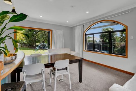 Photo of property in 300 Awai Road, Tarurutangi, New Plymouth, 4372