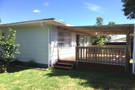 Photo of property in 1/27 Mon Desir Place, Manurewa, Auckland, 2102
