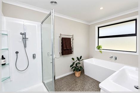 Photo of property in 62a Norbiton Road, Foxton, 4814
