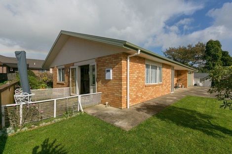 Photo of property in 3d Hinau Street, Inglewood, 4330