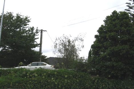 Photo of property in 252 Sunset Road, Windsor Park, Auckland, 0632