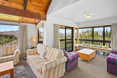 Photo of property in 22 Chalet Crescent, Hanmer Springs, 7334