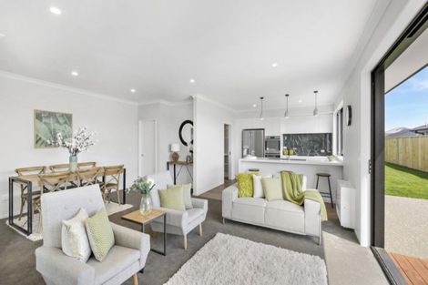 Photo of property in 10 Beak Street, Rolleston, 7615