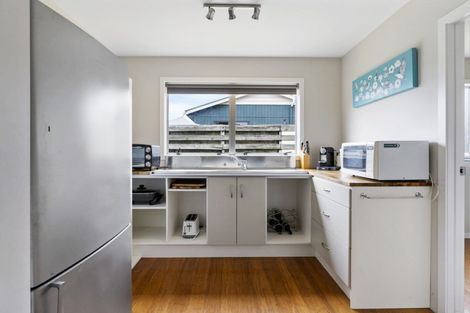 Photo of property in 114 Otahu Road, Whangamata, 3620