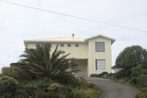 Photo of property in 6 Scott Street, Moturoa, New Plymouth, 4310