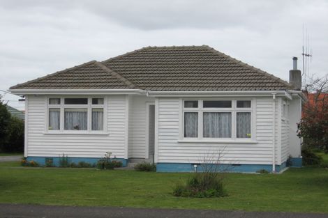 Photo of property in 39 Wilton Street, Levin, 5510