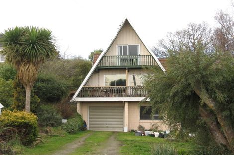 Photo of property in 28 Beach Street, Waikouaiti, 9510