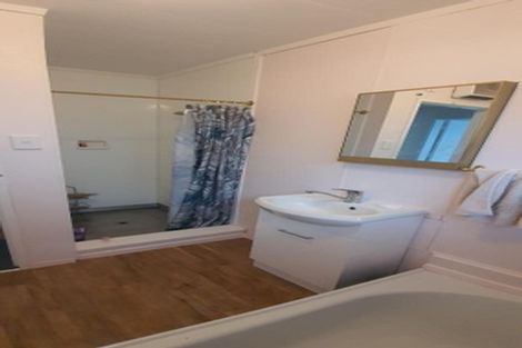 Photo of property in 58a Gemstone Drive, Birchville, Upper Hutt, 5018