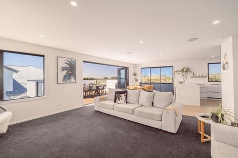 Photo of property in 10 Stout Street, Waimairi Beach, Christchurch, 8083