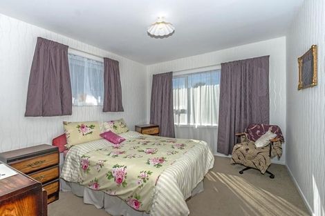 Photo of property in 18 Rutherglen Avenue, Ilam, Christchurch, 8041