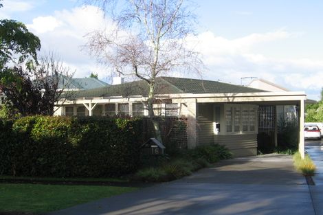 Photo of property in 16 Riverlea Avenue, Pakuranga, Auckland, 2010