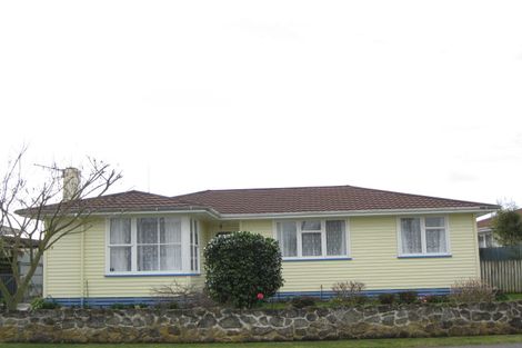 Photo of property in 79 Lipscombe Crescent, Havelock North, 4130