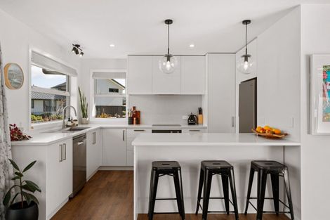 Photo of property in 4 Keble Lane, Lower Shotover, Queenstown, 9304