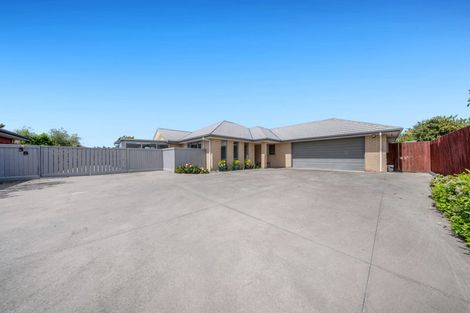 Photo of property in 58 Kaniere Avenue, Hei Hei, Christchurch, 8042