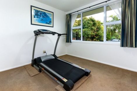 Photo of property in 16 Wendover Street, Bishopdale, Christchurch, 8053