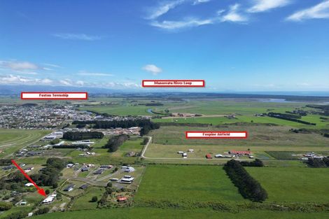 Photo of property in 90 Bergin Road, Foxton, 4814