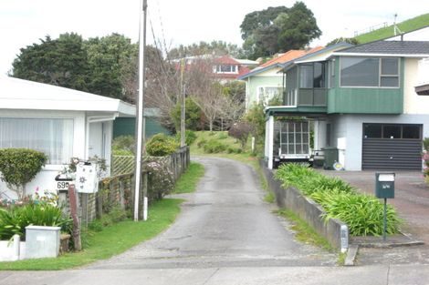 Photo of property in 69a South Road, Blagdon, New Plymouth, 4310